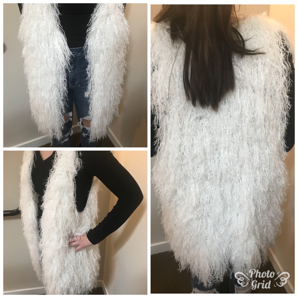 Shag Sweater Vest Tassle Fringe Shaggy Cream M L